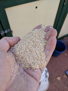 Flaky bran consistency